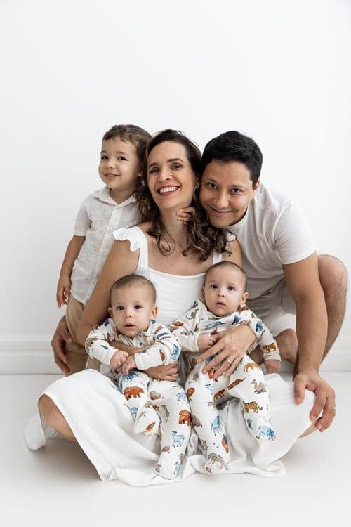 Como fazer ensaio fotográfico de família com pets - estúdio pet-friendly