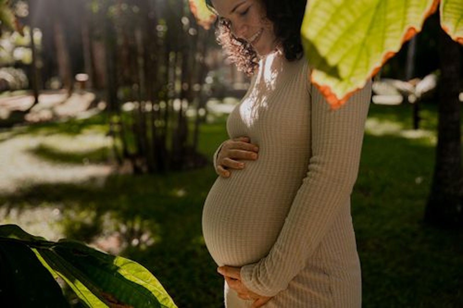 Ensaio gestante externo ao ar livre no Rio de Janeiro